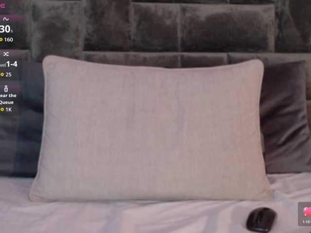 Alanna-Spencerr live cam on BongaCams