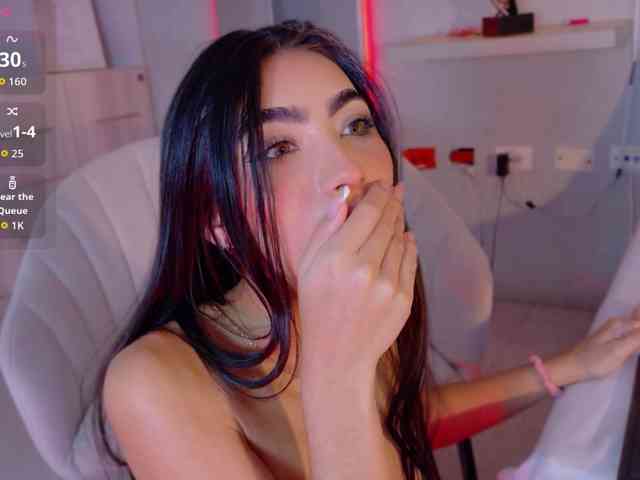 Alanna-Spencerr webcam