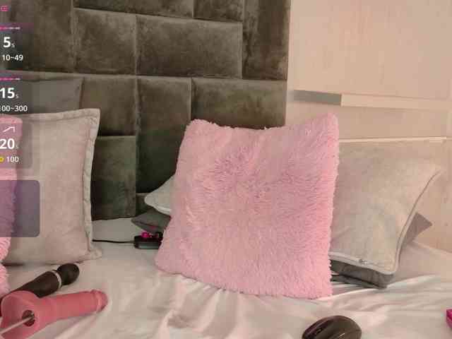 Alanna-Spencerr webcam