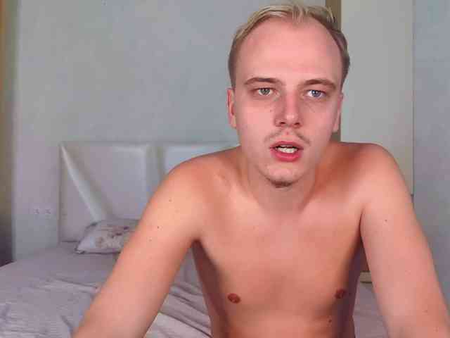 Ooh-nymph webcam