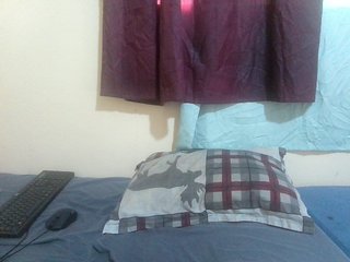 Shes-sexy's Live Webcam