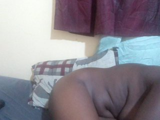 Shes-sexy's Live Webcam