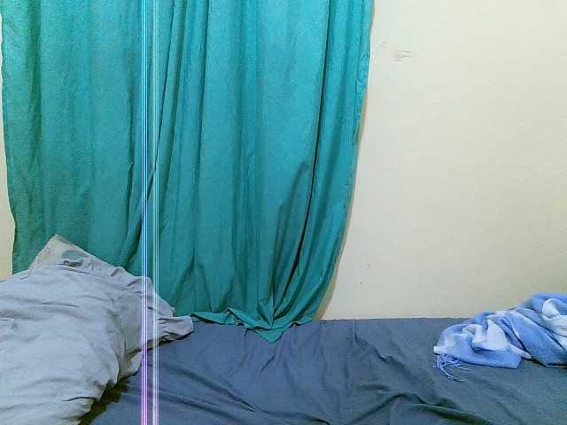 Shes-sexy live cam on BongaCams