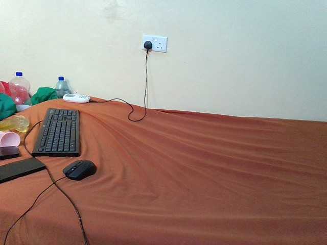 Shes-sexy live cam on BongaCams