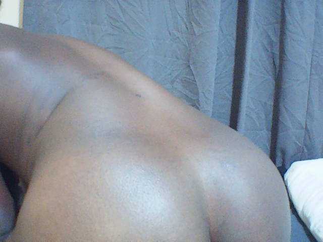 Shes-sexy, live now on BongaCams