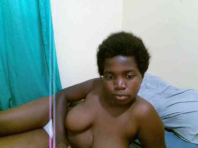 Shes-sexy webcam