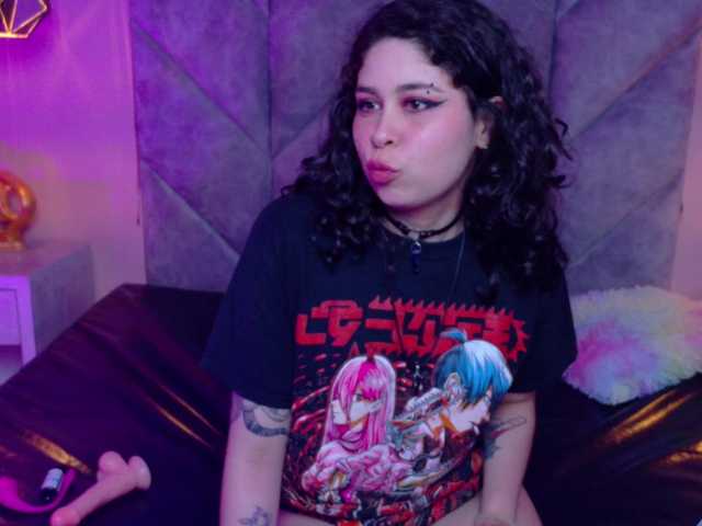 Juniper-Nyx live cam