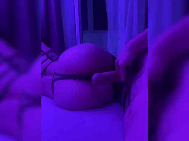 sweettrow1 webcam