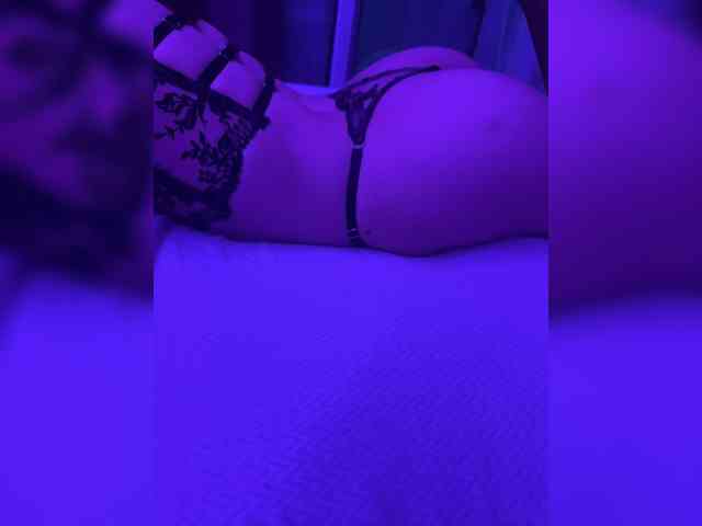 sweettrow1 webcam