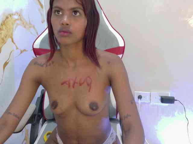 Tamara-foxter webcam