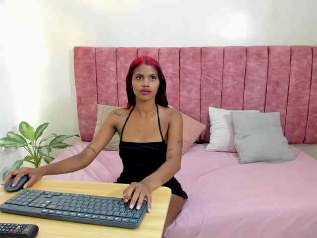 Tamara-foxter webcam