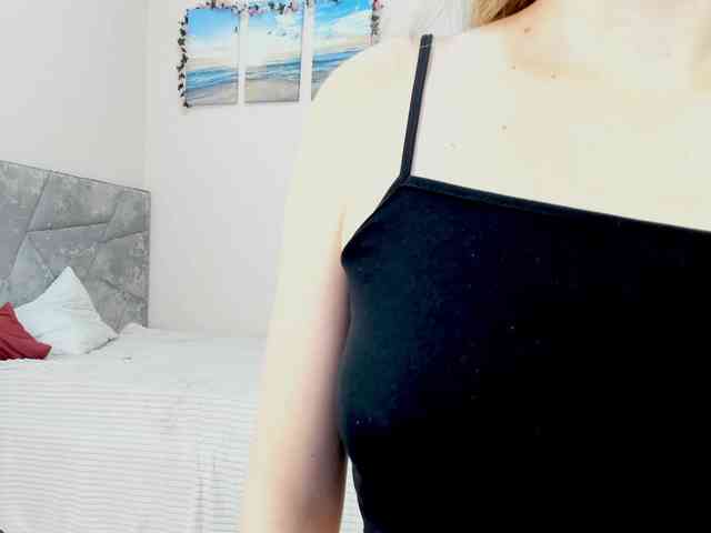 SofyMae webcam