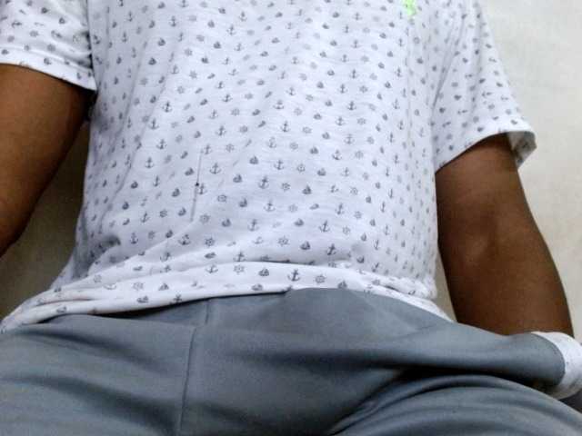 ronny9 live cam