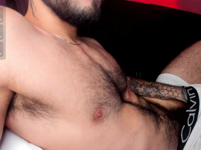 Adamluna, 28 y/o - Live Cam on BongaCams