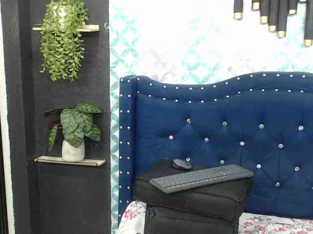 ciccioline-rose-red webcam