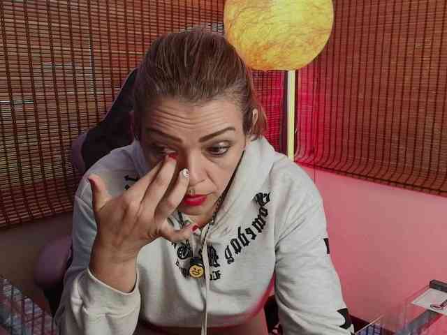 CarolMissoficial webcam
