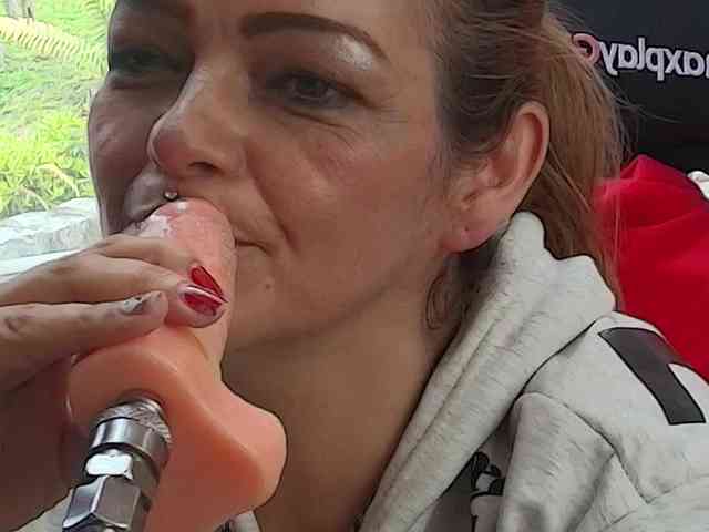 CarolMissoficial webcam