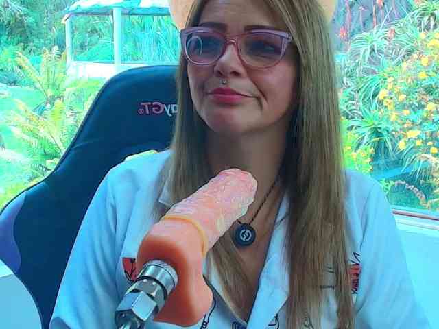 CarolMissoficial webcam