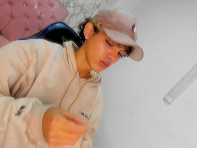Evonny-Love