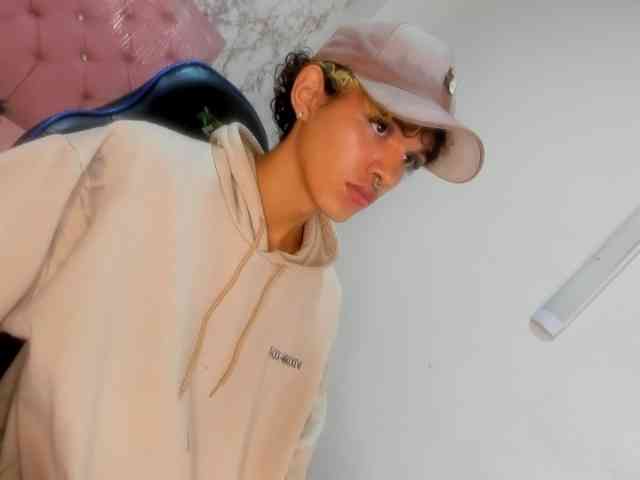 Evonny-Love