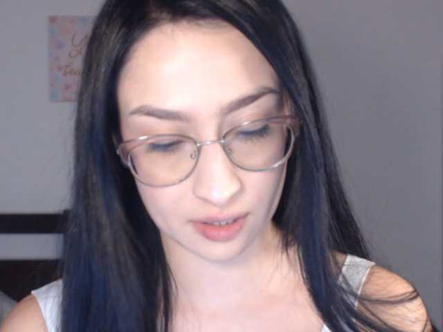 AndraCyrus live cam on BongaCams