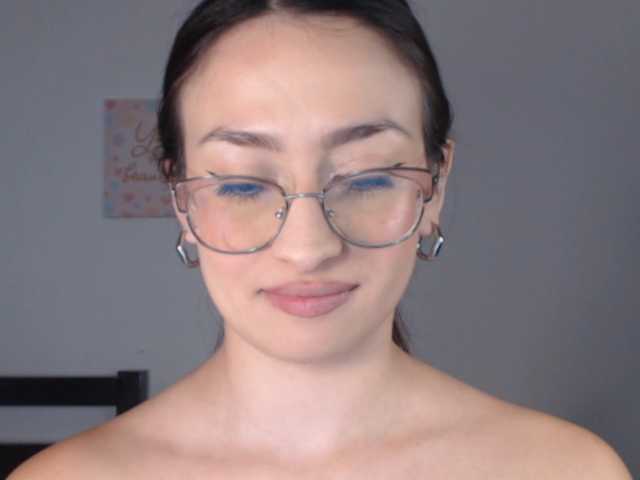 AndraCyrus live cam on BongaCams