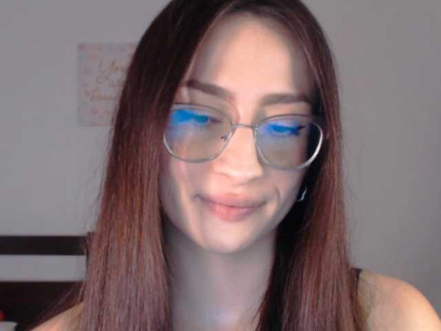 AndraCyrus live cam on BongaCams