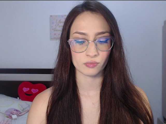 AndraCyrus live cam on BongaCams