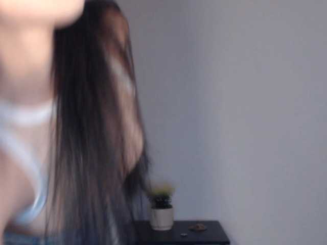 AndraCyrus live cam on BongaCams