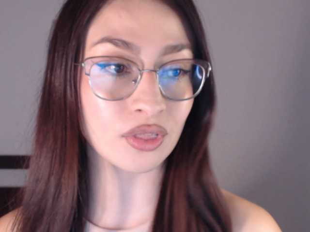 AndraCyrus live cam on BongaCams