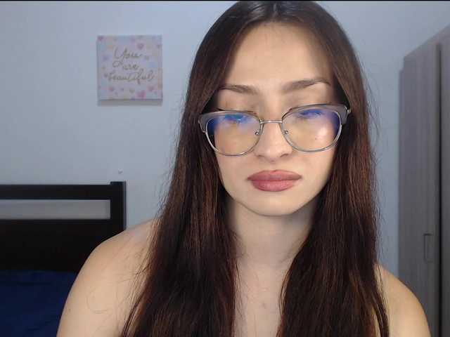 AndraCyrus live cam on BongaCams