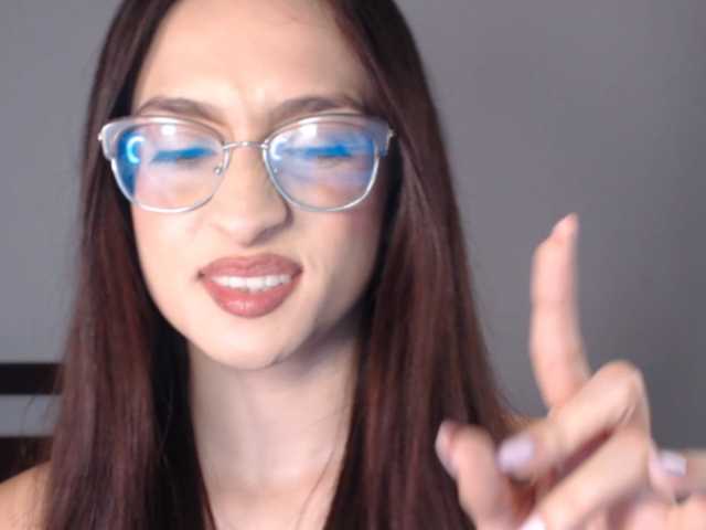 AndraCyrus live cam on BongaCams