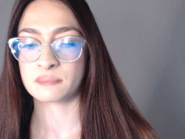 AndraCyrus live cam preview