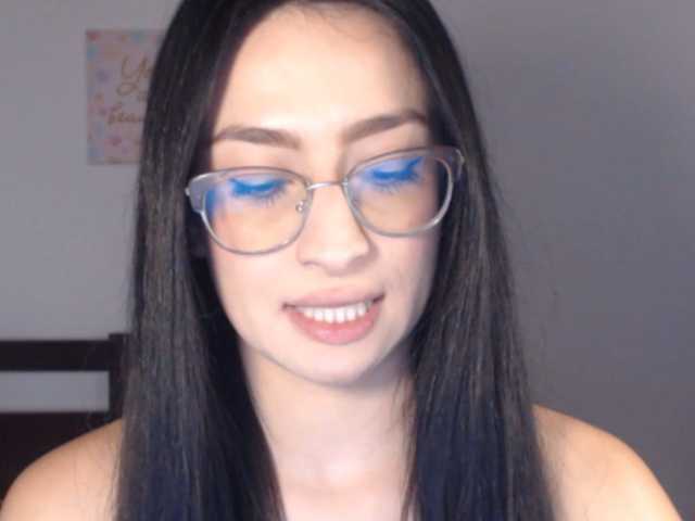 AndraCyrus live cam on BongaCams