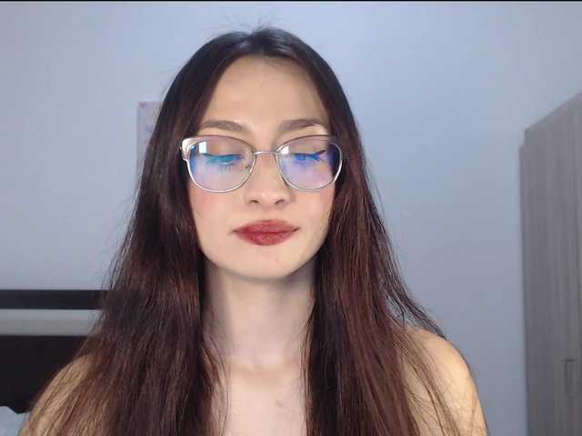 AndraCyrus live cam on BongaCams
