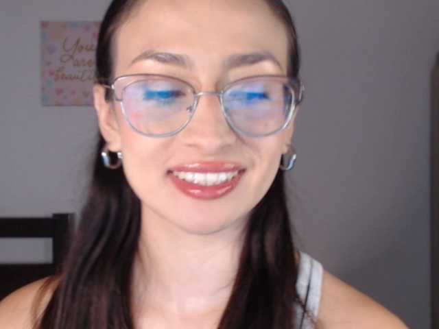 AndraCyrus live cam on BongaCams
