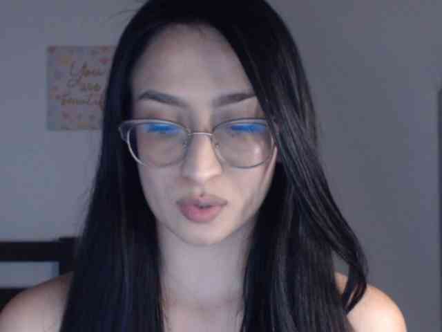 Modelo: AndraCyrus