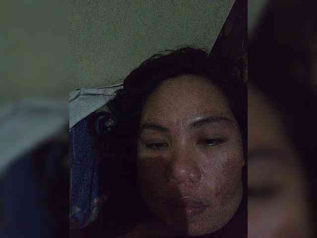 Lily351 webcam