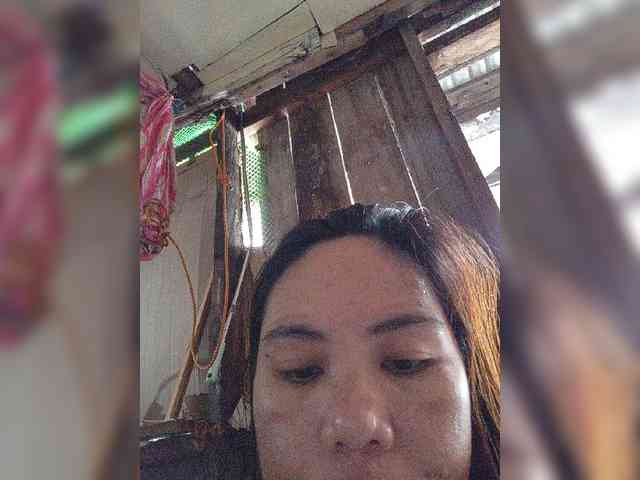 Lily351 webcam