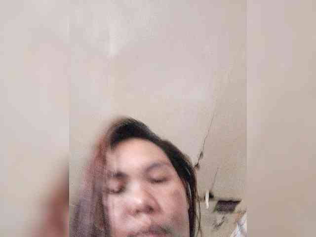 Lily351 webcam