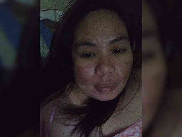 Lily351 webcam