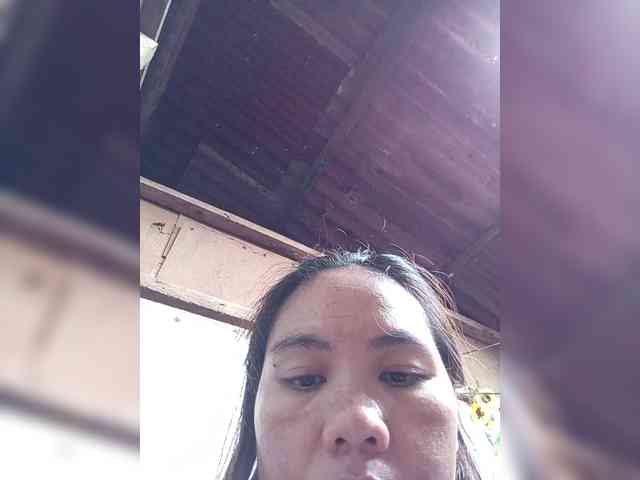 Lily351 webcam
