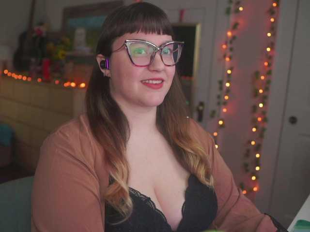 LioRoxy live cam on BongaCams