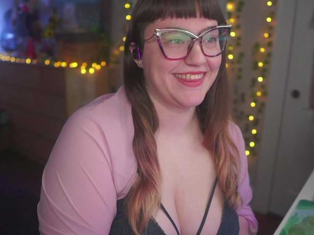 LioRoxy live cam on BongaCams