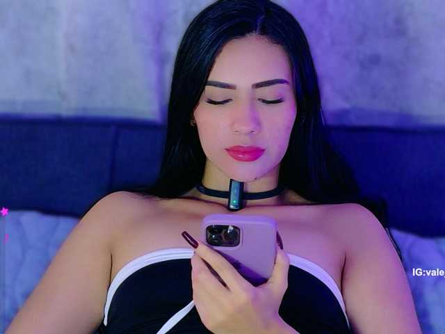 valeri-blake1 live cam on BongaCams