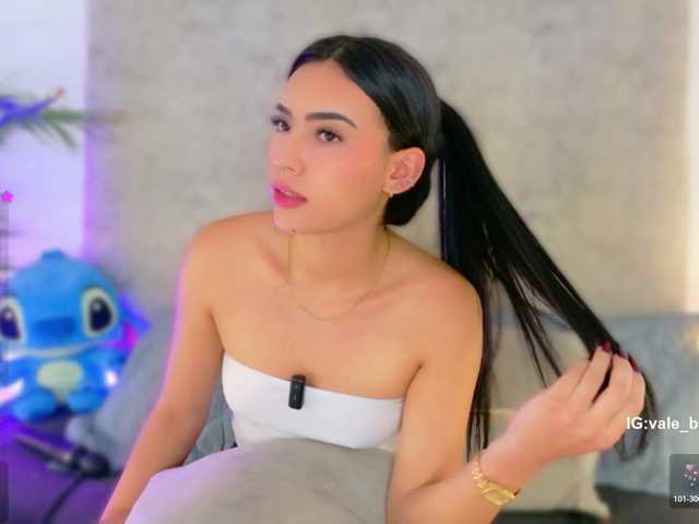 valeri-blake1 live cam on BongaCams