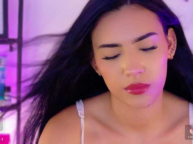 valeri-blake1 live cam on BongaCams
