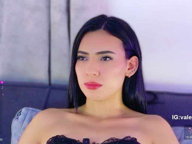 valeri-blake1 live cam on BongaCams
