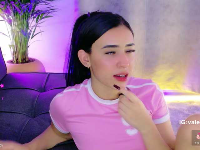 valeri-blake1 live cam on BongaCams