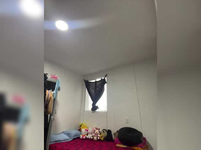 valeri-blake1 live cam on BongaCams